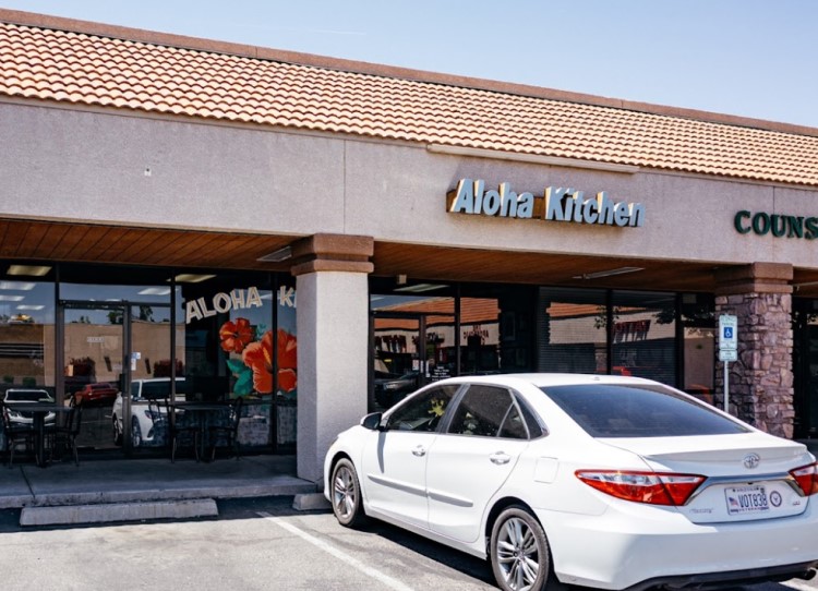 Aloha kitchen