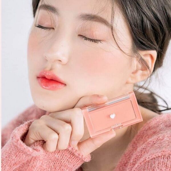 Romand Blusher Is Better Than Cheek