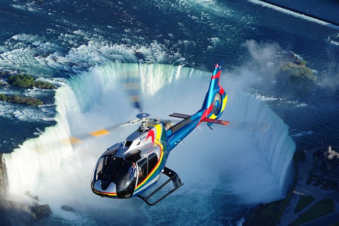 Take a helicopter to enjoy the view of Niagara